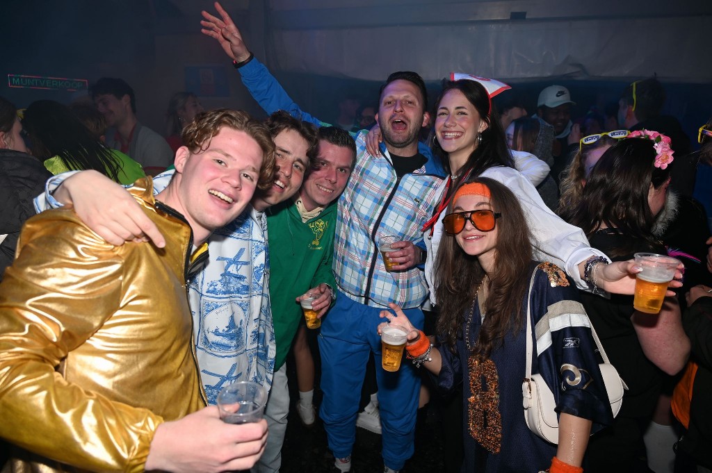 ../Images/Afterparty carnaval 2025 056.jpg